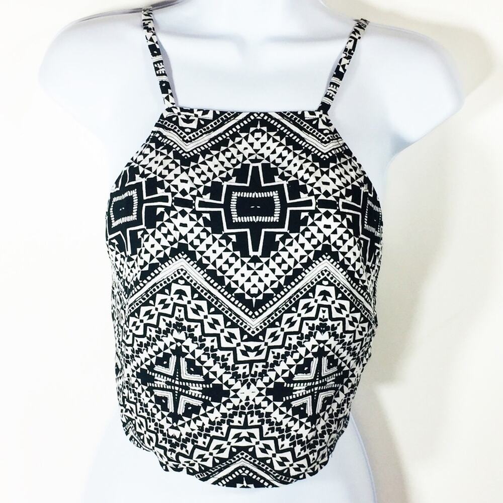Express Womens Crop Top Halter Aztec Black White NEW!!
